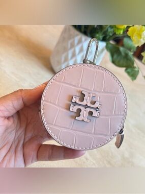 Tory Burch Pale Pink Croc-Embossed Round Coin Case with Silver Logo